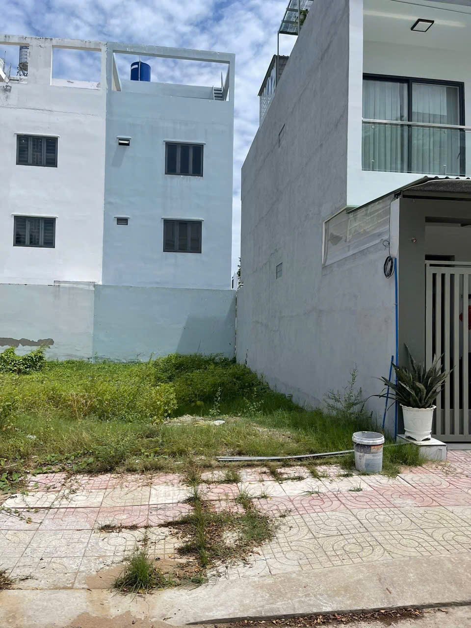 BÁN ĐẤT GẤP 70M2 MT Đ. VĨNH LỘC - BÌNH CHÁNH, 950TR , SHR- CÔNG CHỨNG SANG TÊN NGAY - Ảnh chính